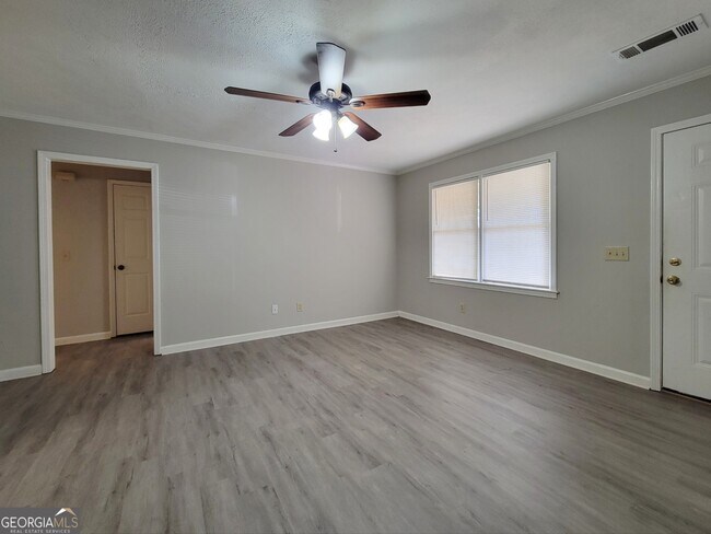 Building Photo - 14 Candlewood Terrace NE