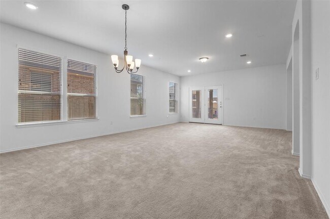 Building Photo - 108 Alpine St