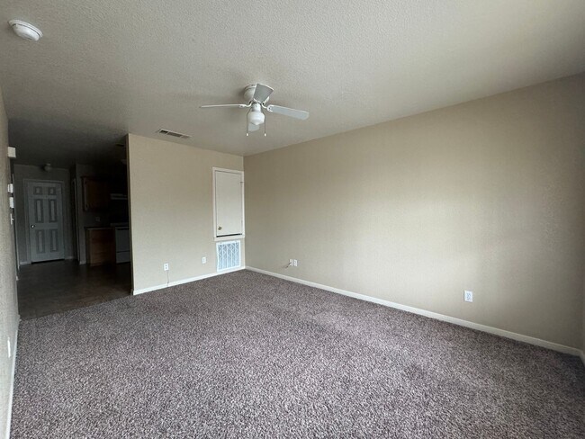 Building Photo - 3805 Ys Pak Ct
