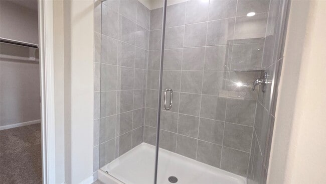 Building Photo - 5611 Pleasant Falls Dr