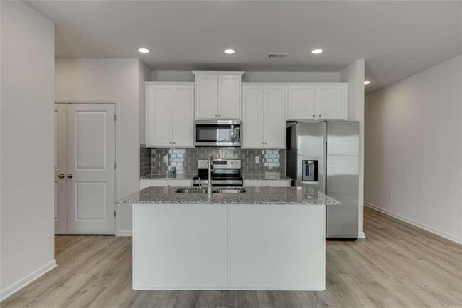 Building Photo - 4741 Medlock Ln