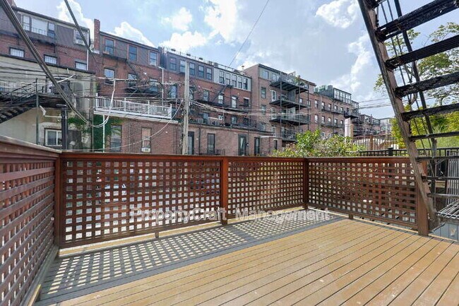 Building Photo - 29 E Springfield St