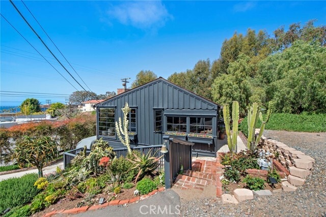 Building Photo - 31793 5th Ave