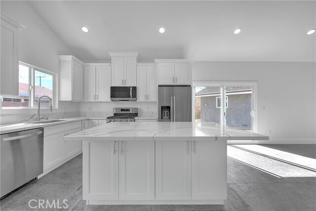 Building Photo - 16386 Mark Ln