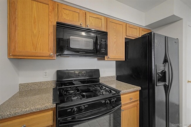 Building Photo - 261 Ruth Ct