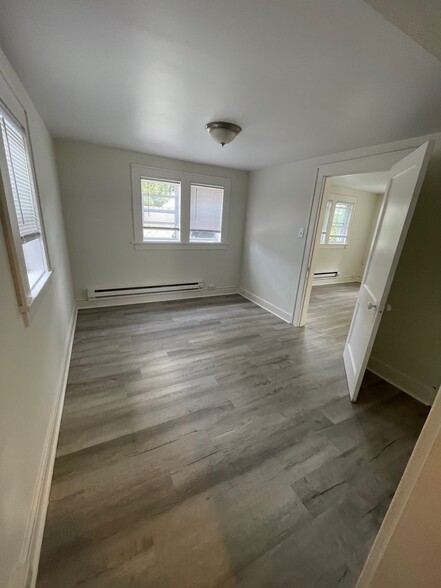 Bedroom - 2129 Lincoln Ave