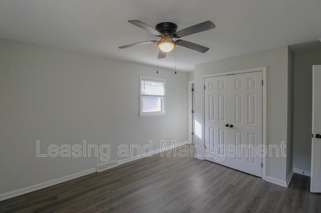 Building Photo - 1087 Bexley St