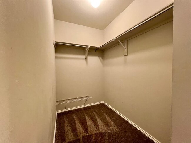 Building Photo - 416 Foxtrot Ter