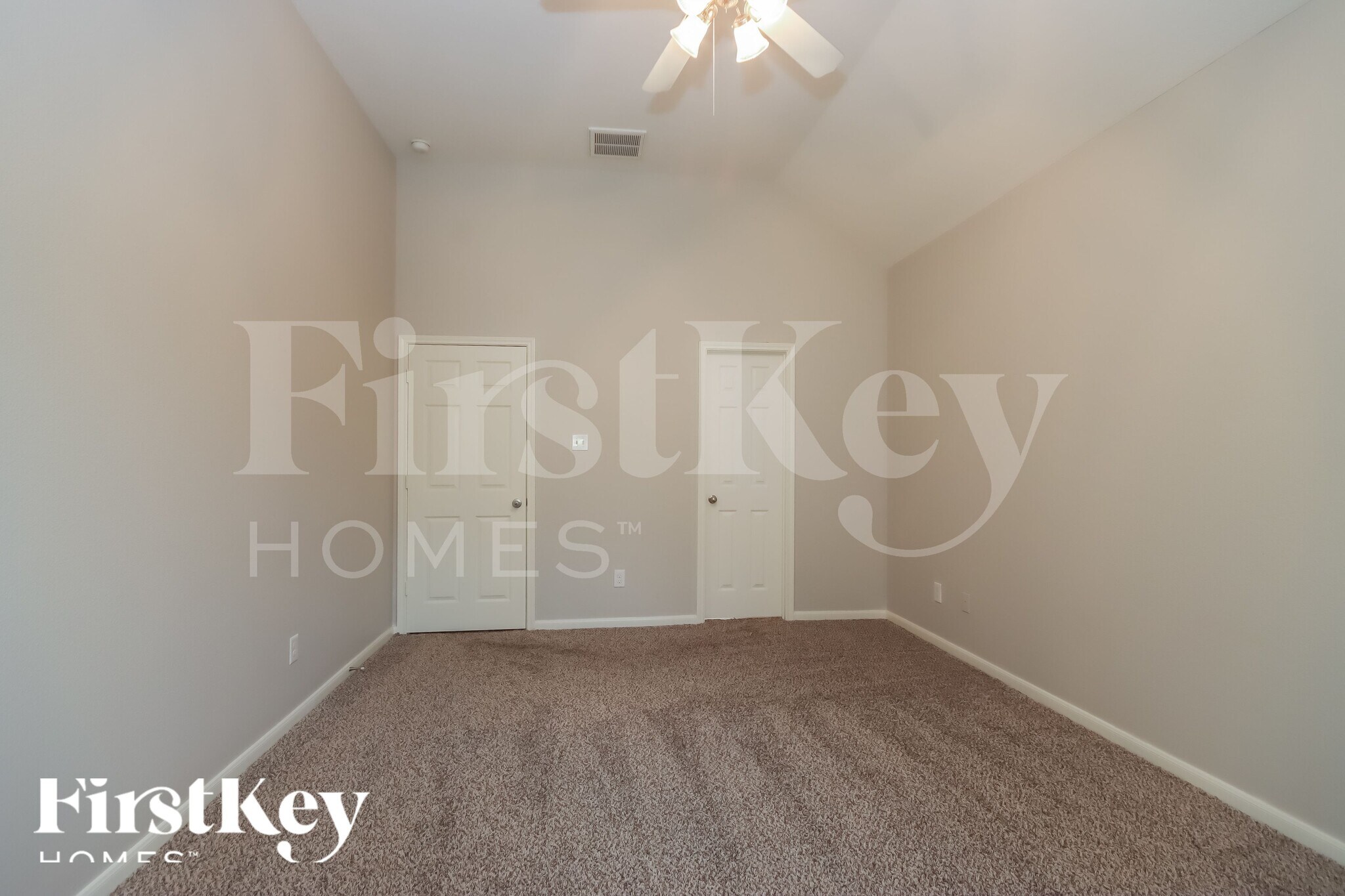 Building Photo - 16426 Rudder Dr