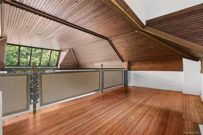 Building Photo - 63 Seaview Ave