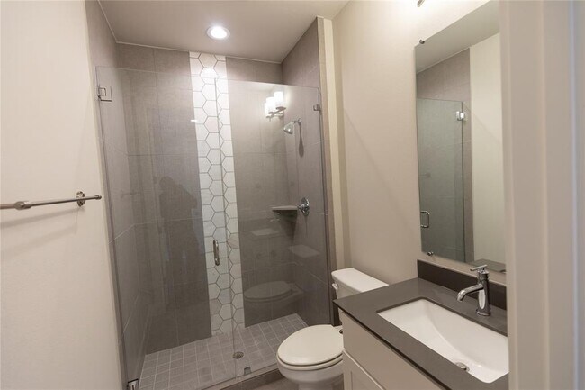 Building Photo - 4511 Unity Cir