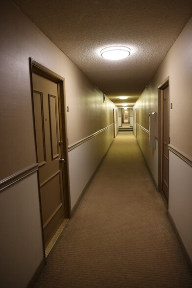 Building Photo - 5403 Newcastle Ave