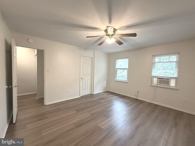 Building Photo - 2495 Vineyard Ln