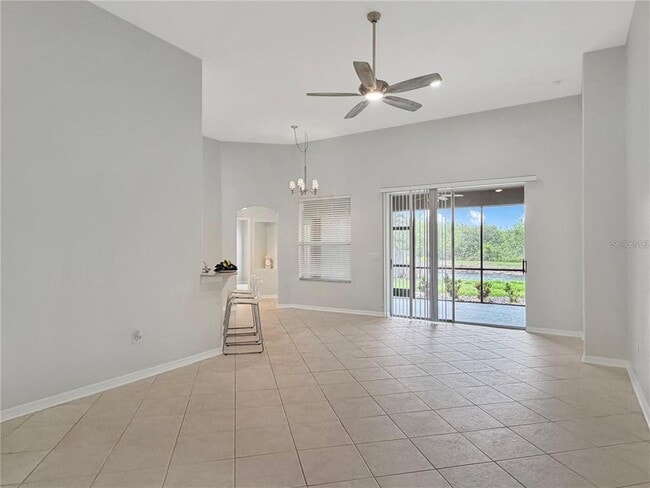 Building Photo - 6817 Cromwell Garden Dr