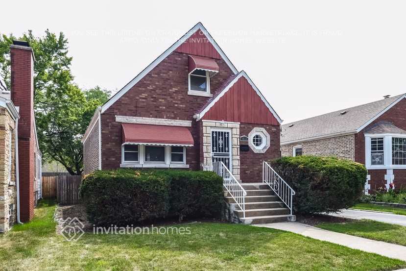 Building Photo - 9625 S Maplewood Ave