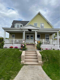 Building Photo - 249 Morris St