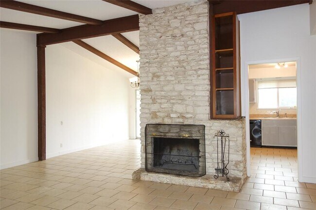 Building Photo - 1416 Cardinal Hill Dr