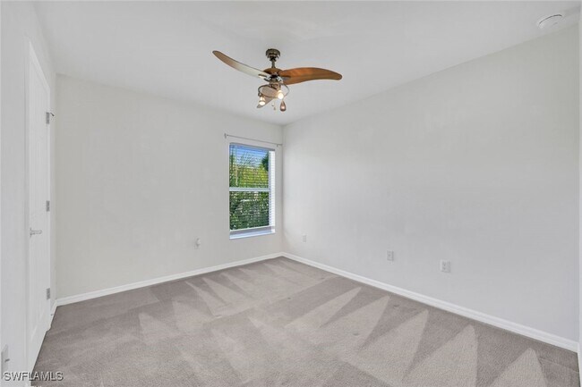 Building Photo - 1088 Oxford Ln