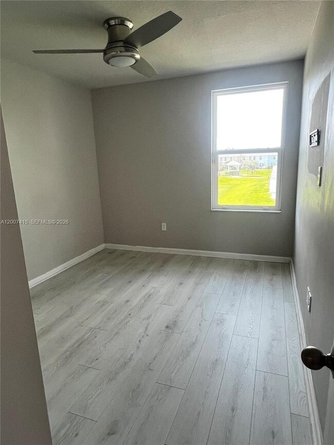 Building Photo - 6349 Topsail Dr