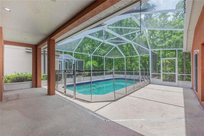 Building Photo - 10457 Canary Isle Dr