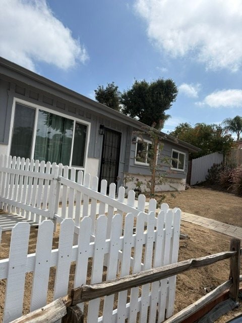 Building Photo - 812 Duo Ct