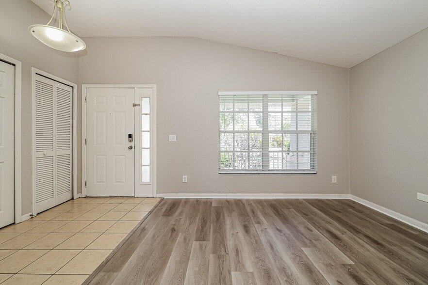 Building Photo - 11351 Coconut Island Dr