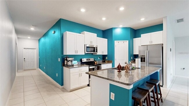 Building Photo - 15407 Miller Creek Dr