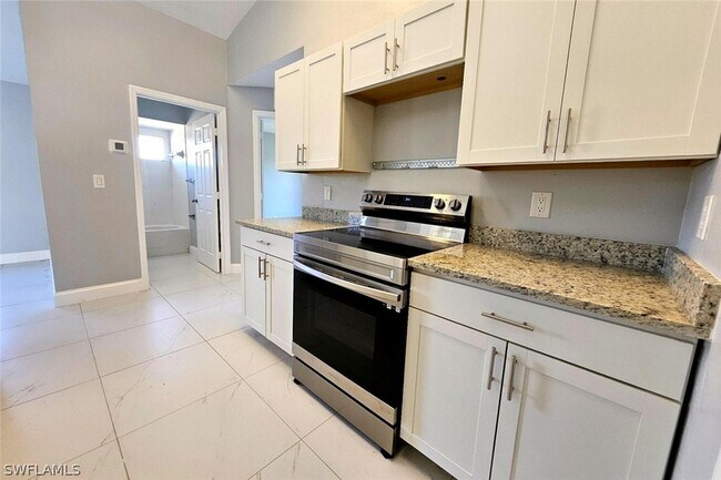 Building Photo - 3012 40th St SW