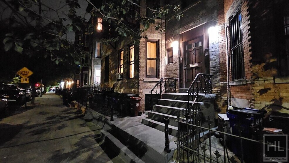 Building Photo - 788 Macon St