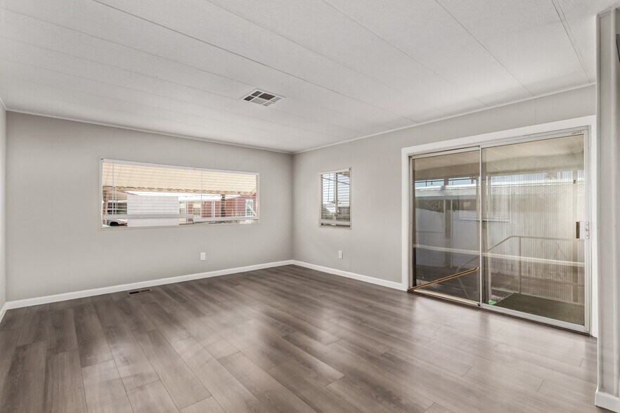 Building Photo - 303 S Recker Rd