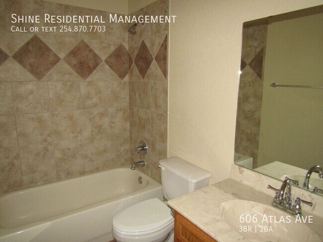 Building Photo - 606 Atlas Ave