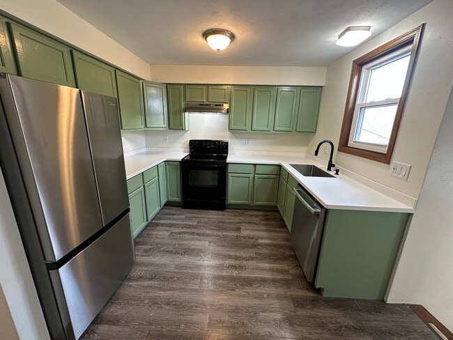 Primary Photo - 1607 Buchanan St