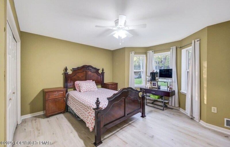 Building Photo - 128 Wilson Ct