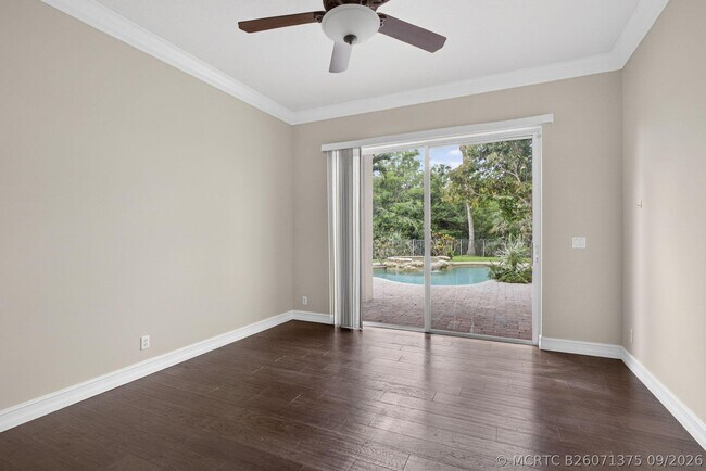 Building Photo - 625 Glenfield Way