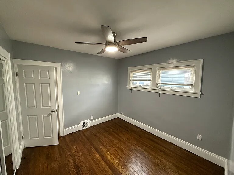 Building Photo - 2157 Brown Rd