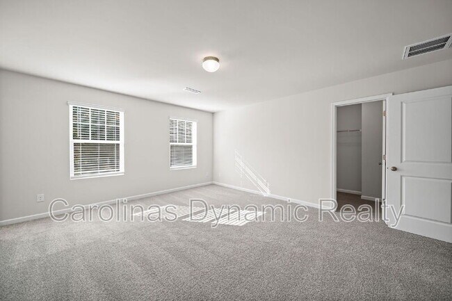 Building Photo - 3200 Polk and White Rd