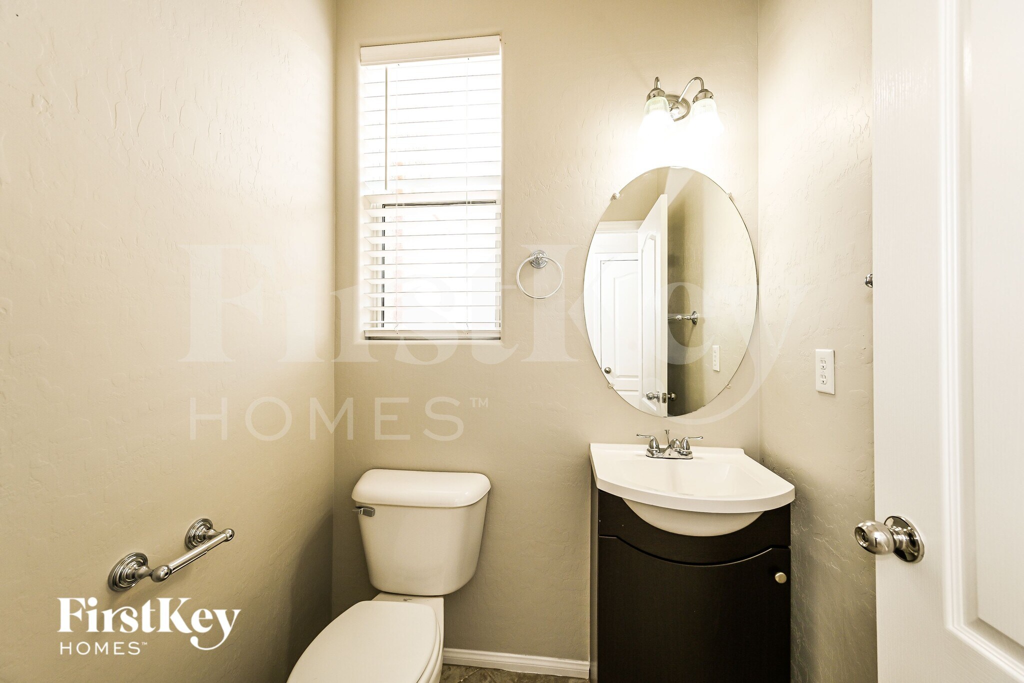 Building Photo - 8324 Mokena Ave