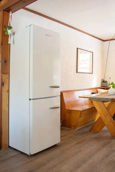 Building Photo - 30 Ford Rd