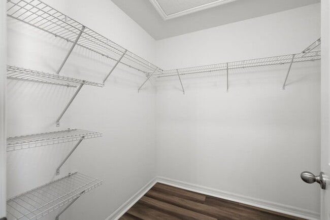 Building Photo - Like New TownHome For Rent in Touchstone!