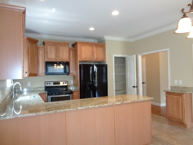 Building Photo - 3123 Hidden Creek Drive