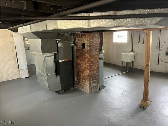 Building Photo - 1102 Palmetto Ave