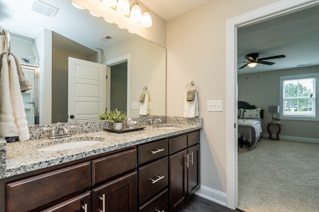 Building Photo - 41 Marsh Harbor St