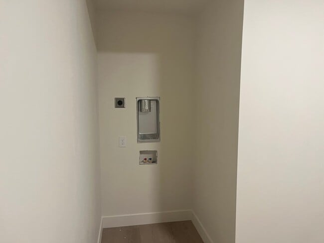 Building Photo - 3243 N 810 E