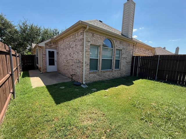 Building Photo - 9200 Clearview Dr