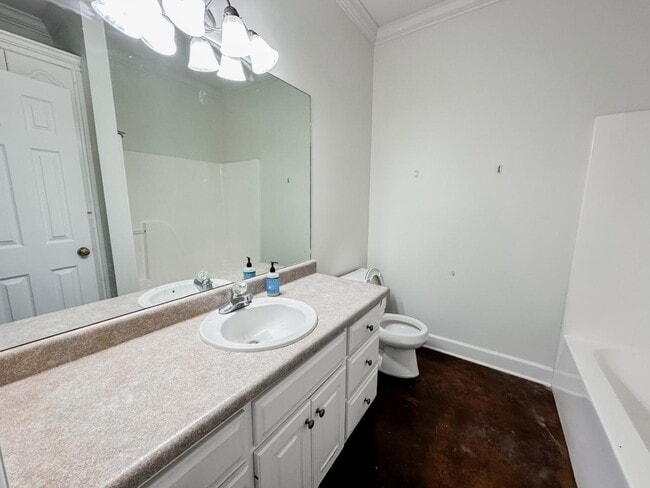 Building Photo - 141 Hazelnut Cir