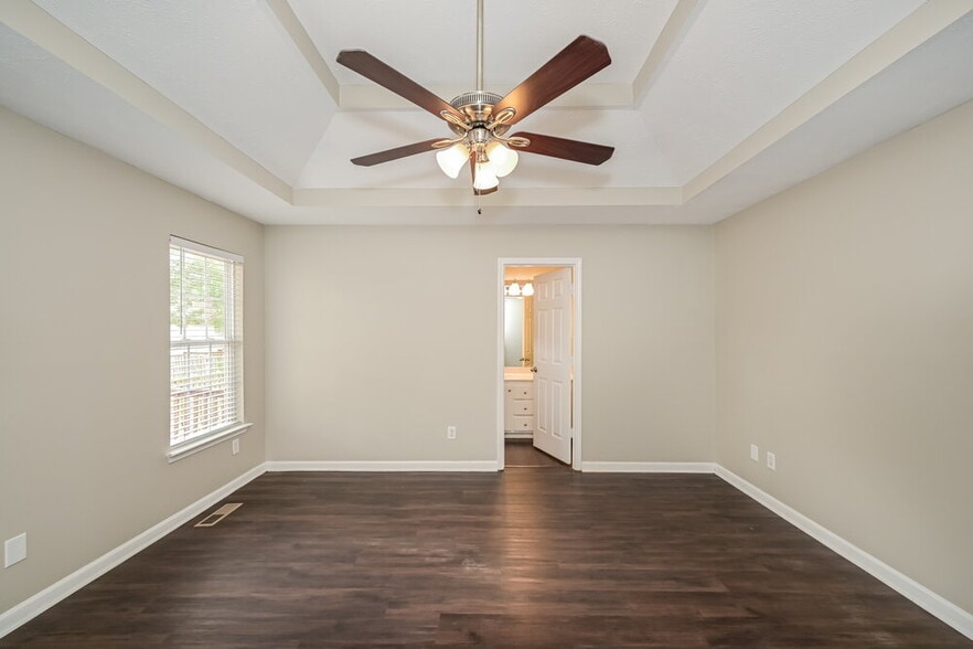 Building Photo - 604 Parrish Wood