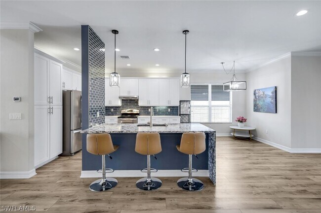 Building Photo - 6619 Marbella Dr