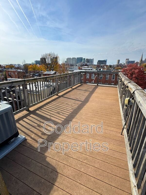 Building Photo - 407 S Wolfe St