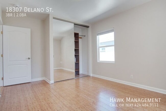 Building Photo - 18307 Delano St