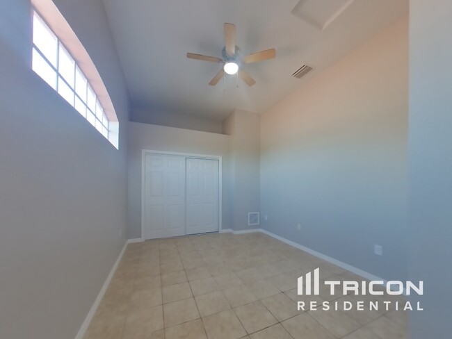 Building Photo - 12416 Aster Ave